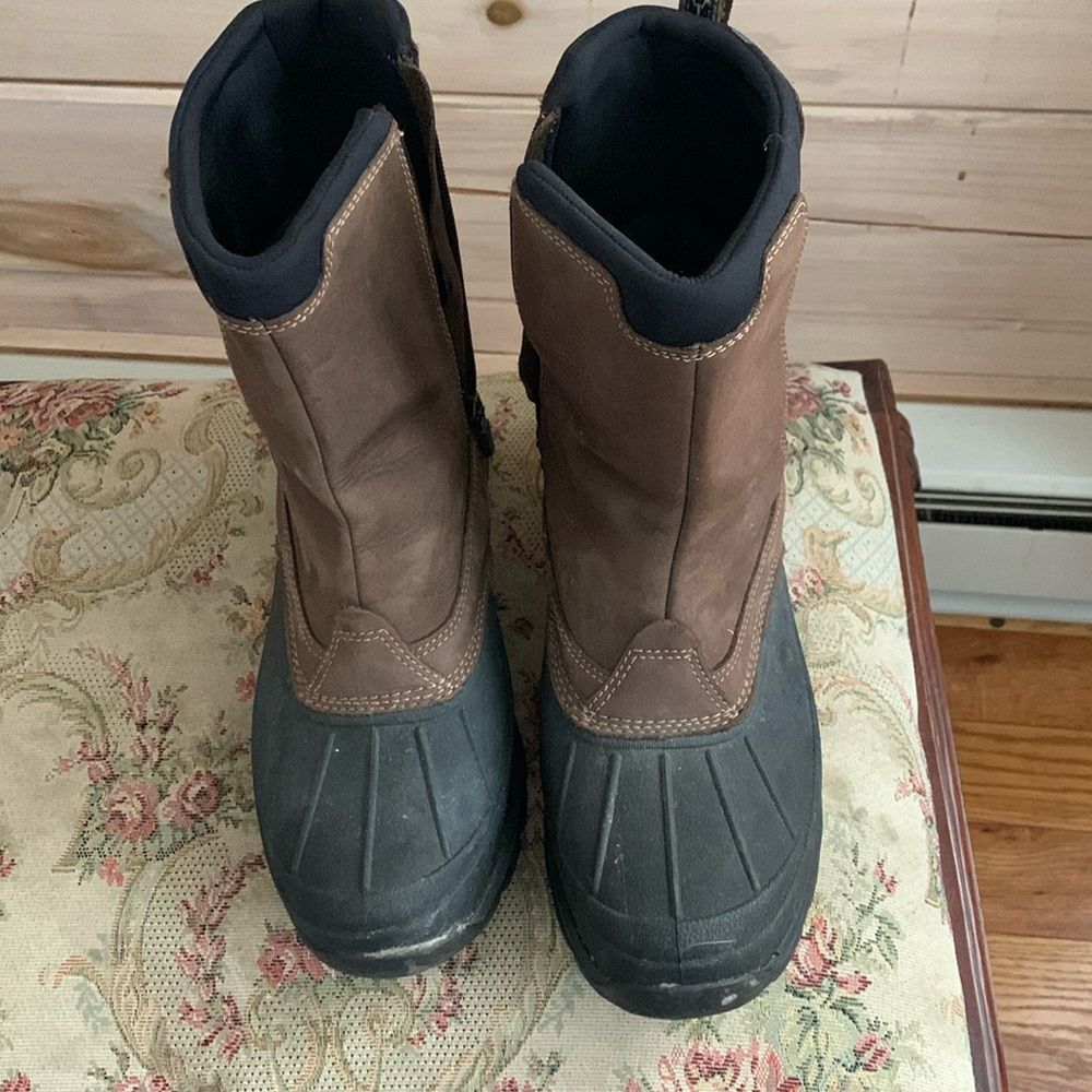 L.L. Bean Brown and Black Women's Winter Rain Boots